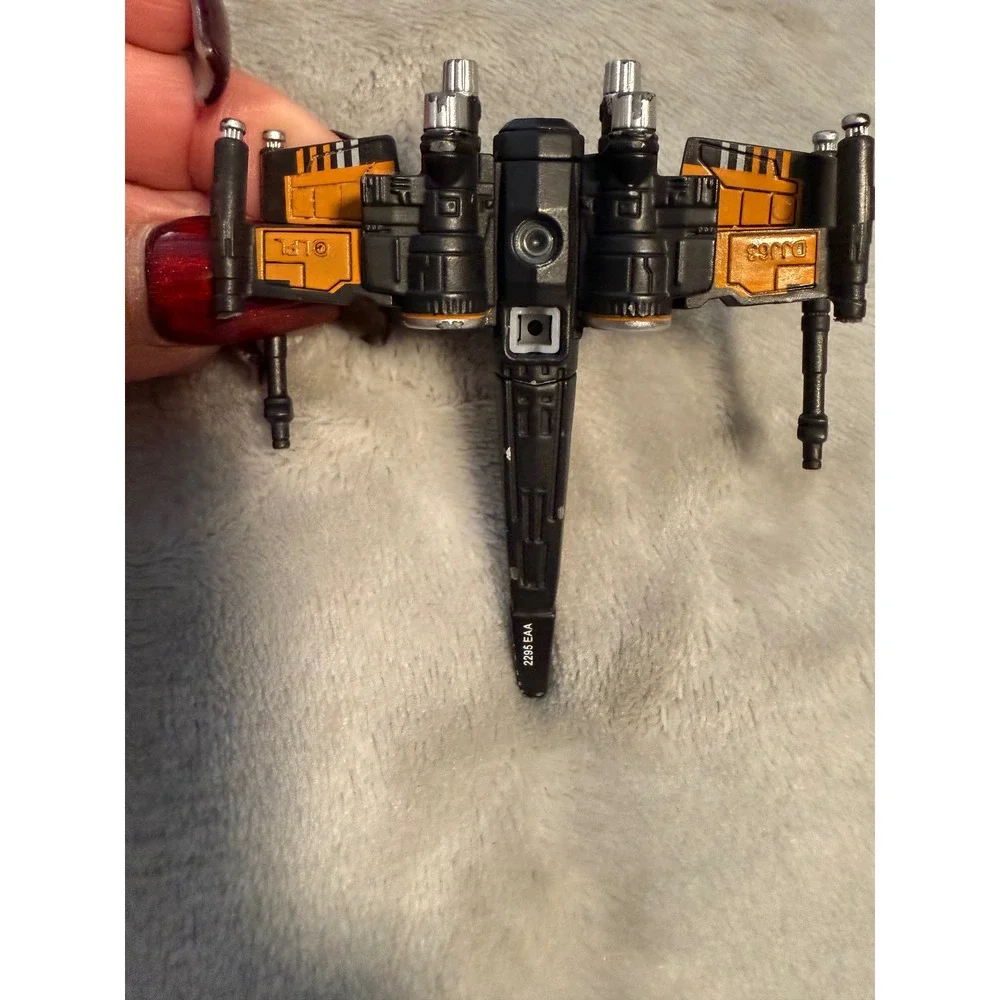 Lot of‎ 4 Diecast Toy Jets,  Military & Sci-Fi Fighters, Rolling Wheels